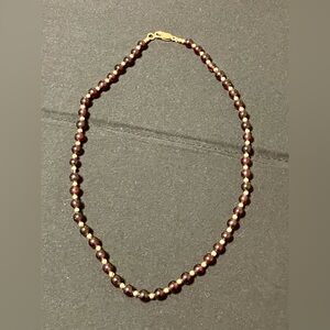 14k 585 GOLD AND GARNET BEAD NECKLACE 18”